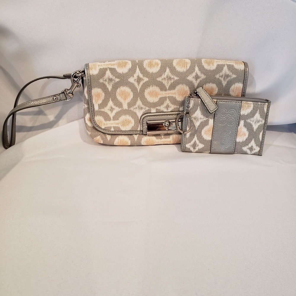 Coach Wristlet - Picture 2 of 3